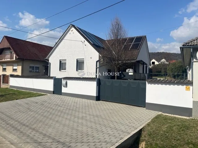 Eladó ház Siklós 108 nm