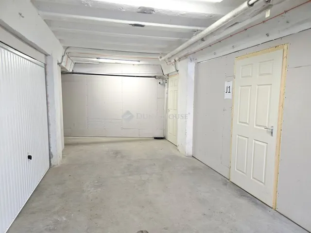 Kiadó kereskedelmi és ipari ingatlan Pécs 24 nm