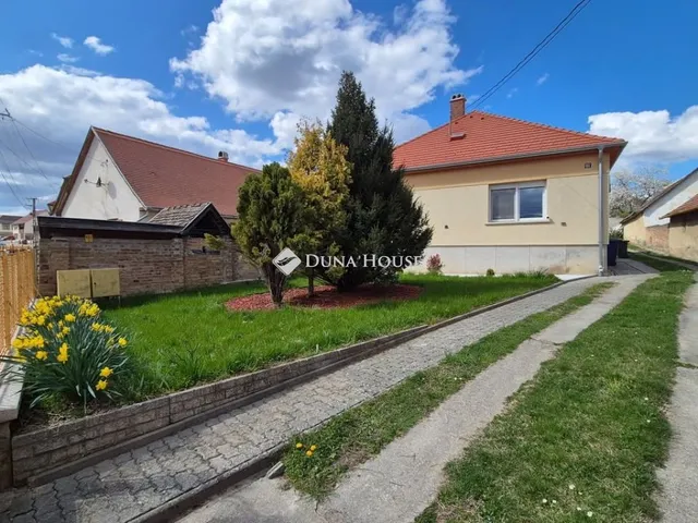 Eladó ház Mecseknádasd 146 nm