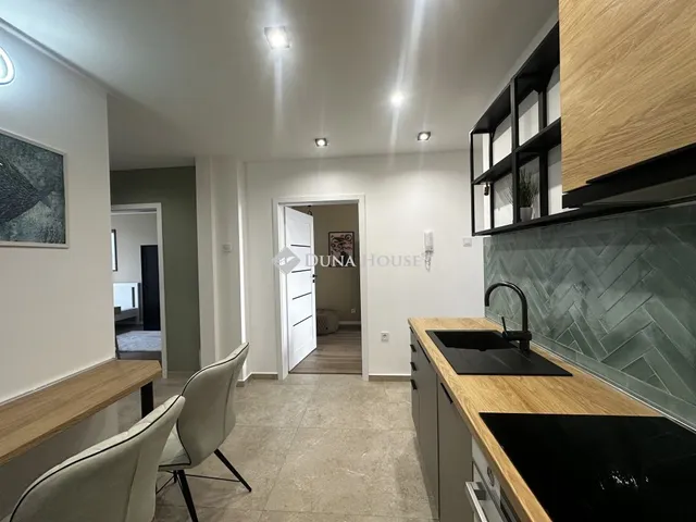 Eladó lakás Pécs 64 nm