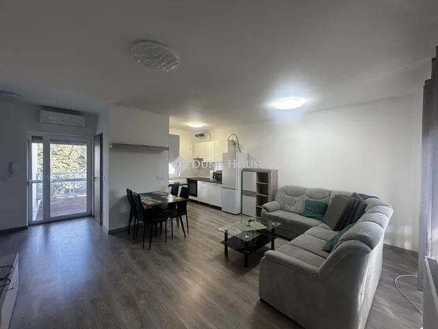 Eladó lakás Pécs 80 nm