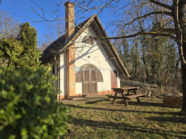 Eladó ház Gyód, Mezőszél utca 20 nm