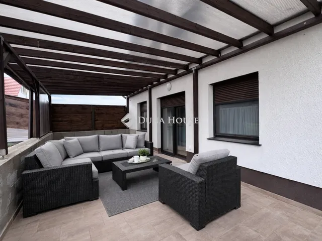 Eladó ház Pécsvárad, Széchenyi utca 155 nm