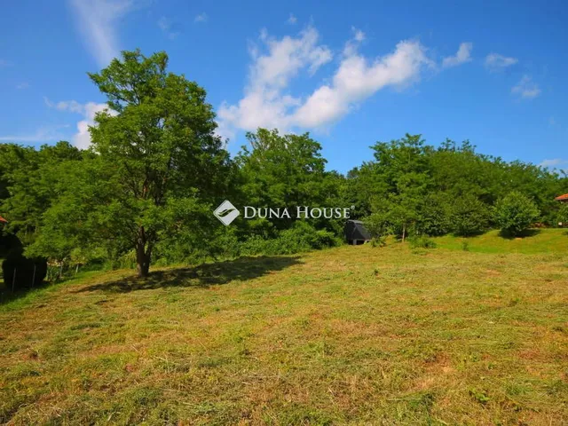 Eladó telek Magyarszék, Erdőalja utca 992 nm