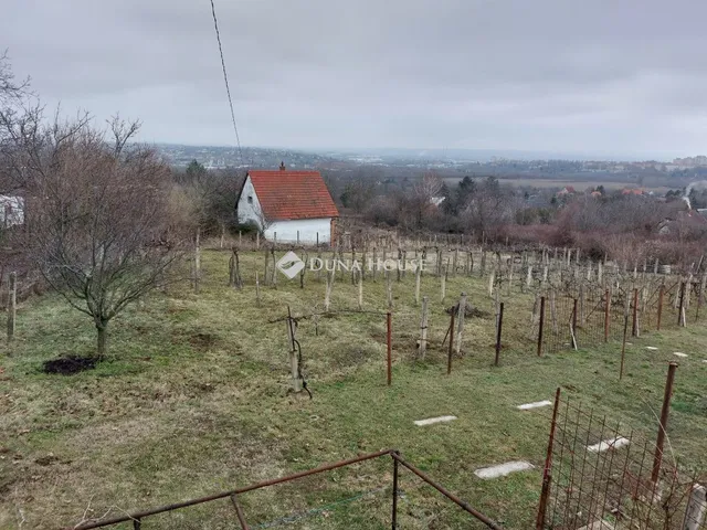 Eladó telek Pécs, Szénispán útja 1445 nm