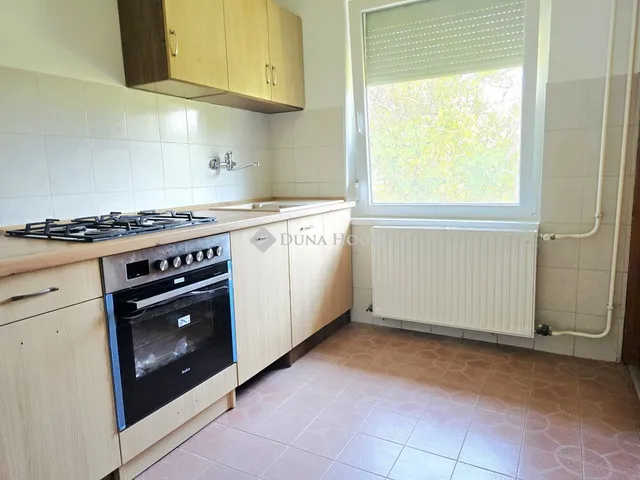 Kiadó ház Pécs 100 nm