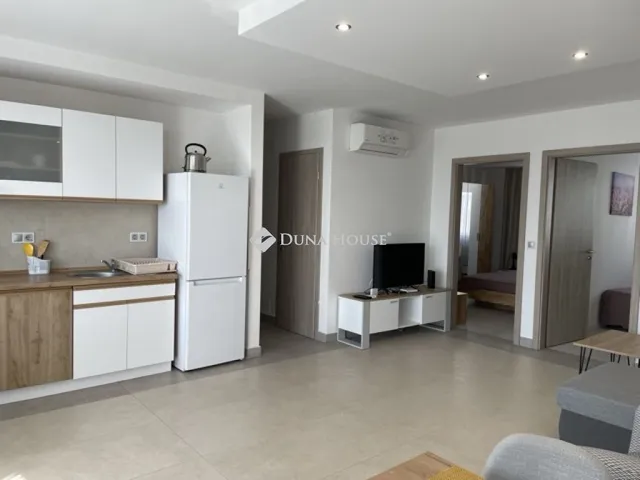 Kiadó lakás Pécs 66 nm