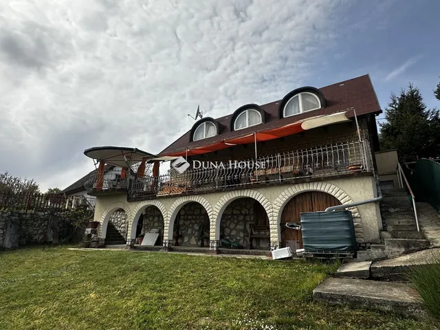 Eladó ház Harkány 170 nm