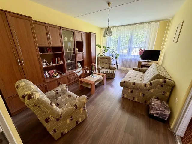 Eladó lakás Pécs, Aidinger János út 62 nm