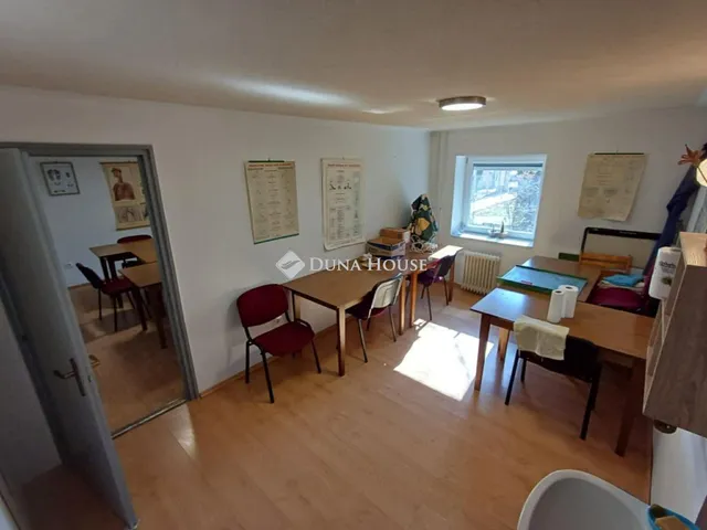 Eladó lakás Pécs 15 nm