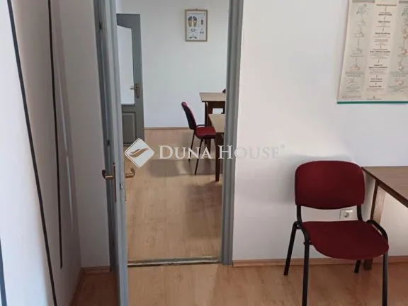 Eladó lakás Pécs, József Attila utca 15 nm