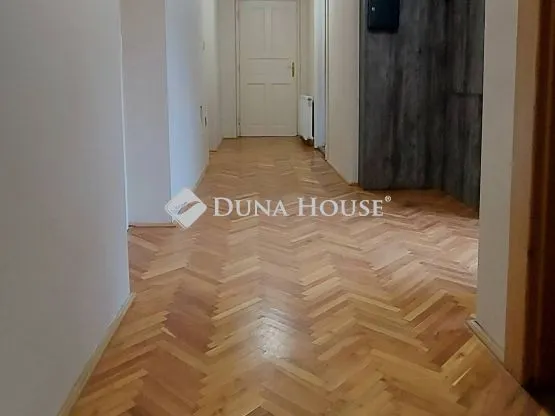 Kiadó lakás Pécs, Rét utca 108 nm