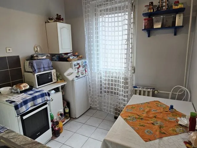 Eladó lakás Pécs, Aidinger János út 50 nm