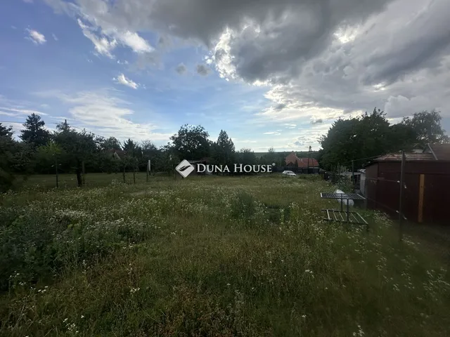 Eladó telek Gyód 863 nm