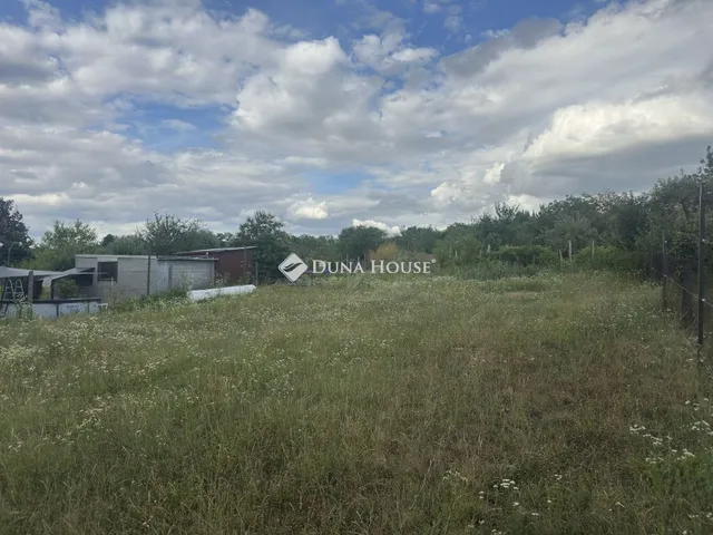 Eladó telek Gyód, Felső út 863 nm