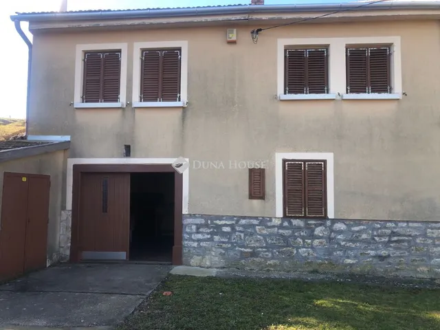 Eladó mezőgazdasági ingatlan Babarc, Nincs utca 150 nm
