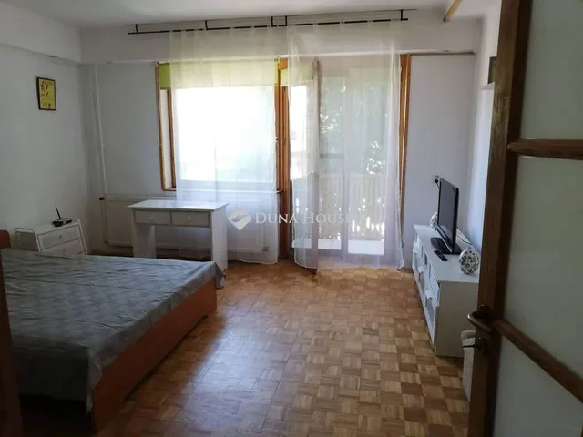 Kiadó lakás Szekszárd 56 nm