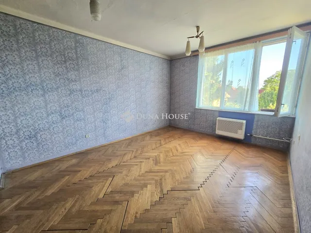 Eladó lakás Szentlőrinc, Kodolányi János utca 49 nm