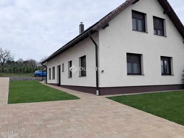 Eladó ház Pécsvárad 154 nm