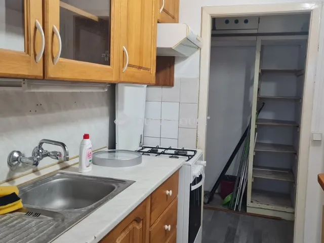 Eladó lakás Pécs 39 nm