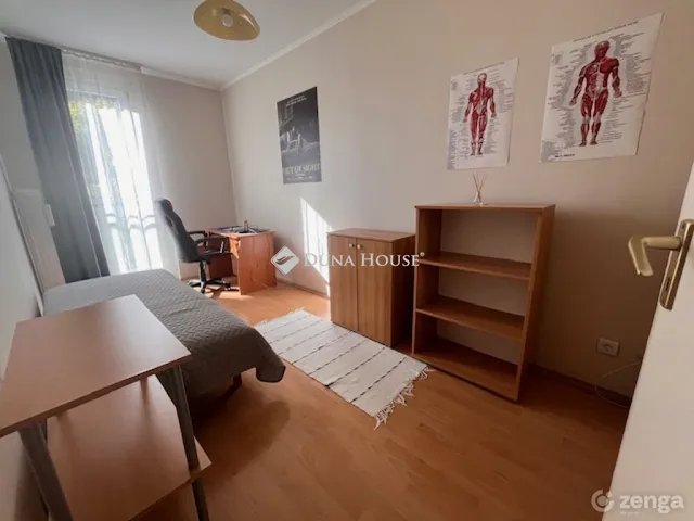 Kiadó lakás Pécs, Gosztonyi Gyula utca 47 nm