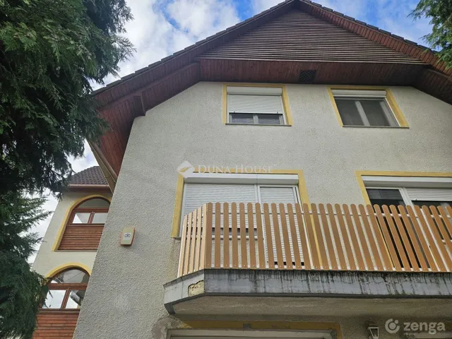 Eladó ház Pécs 208 nm