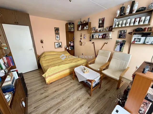 Eladó lakás Pécs 67 nm