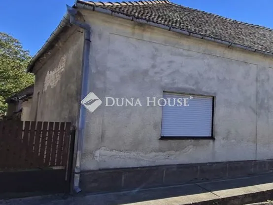 Eladó ház Szentlőrinc 47 nm