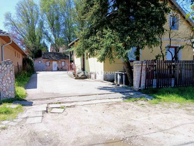 Eladó ház Gödöllő 101 nm