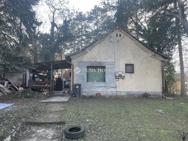 Eladó ház Pócsmegyer 35 nm