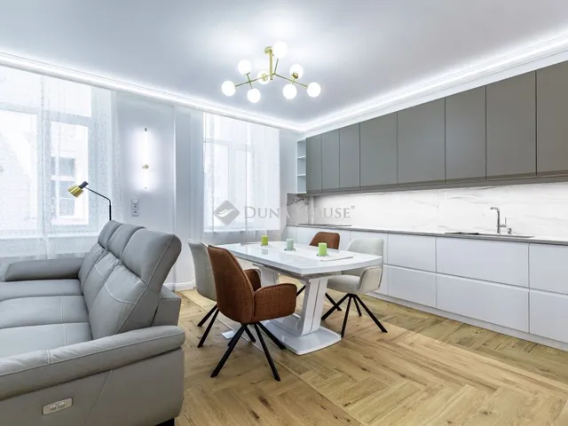 Eladó lakás Budapest V. kerület 94 nm