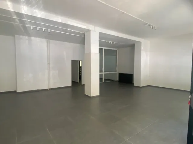 Kiadó kereskedelmi és ipari ingatlan Budapest XIII. kerület 100 nm