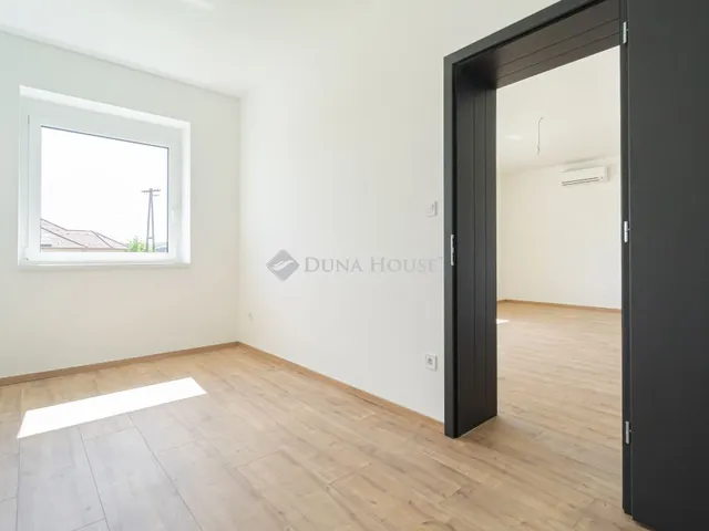 Eladó lakás Rétság 49 nm