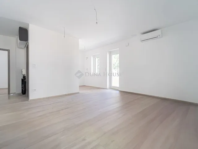 Eladó lakás Rétság 49 nm