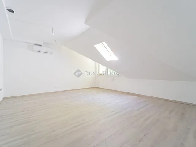 Eladó lakás Rétság 26 nm