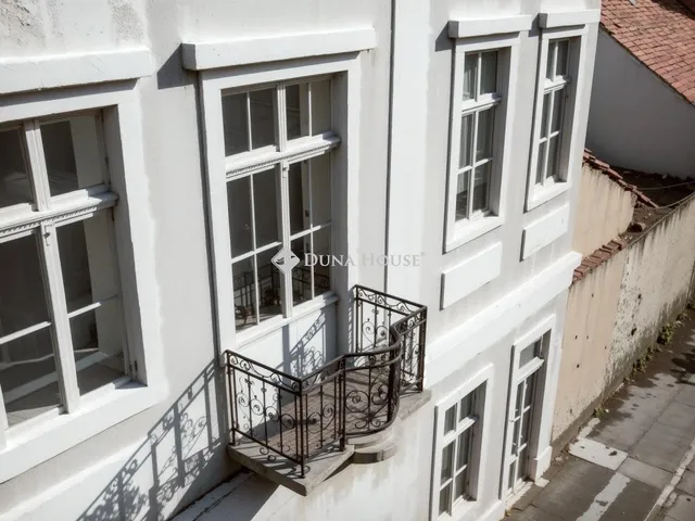 Eladó ház Keszthely, Szalasztó utca 160 nm