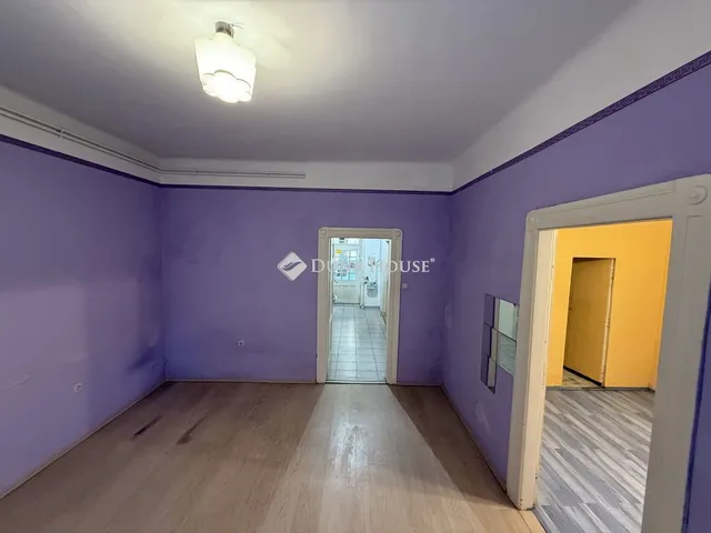 Eladó lakás Budapest VI. kerület 67 nm