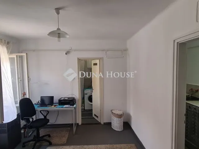 Eladó ház Kisnána 180 nm