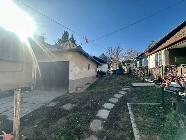 Eladó ház Vanyarc 90 nm