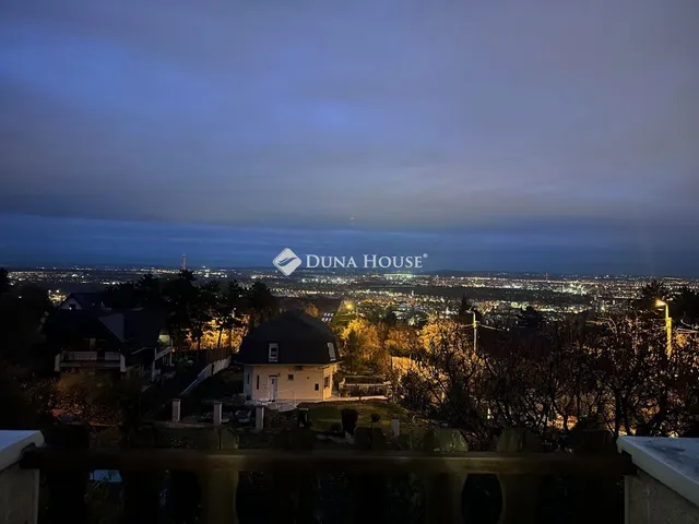 Eladó ház Budapest III. kerület 172 nm