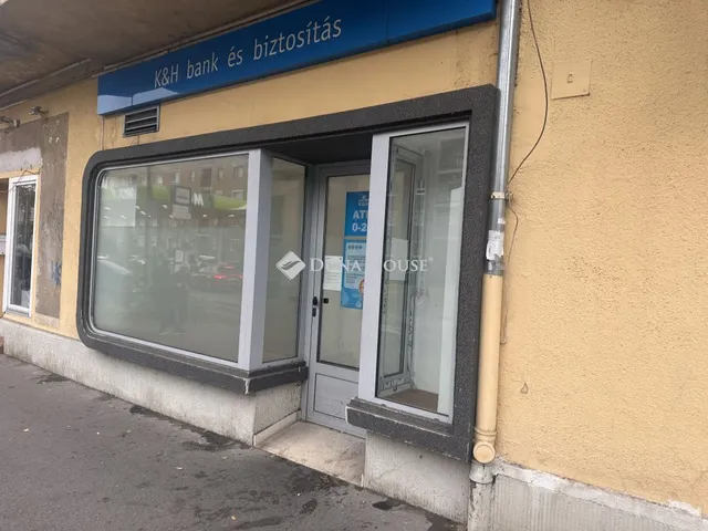 Eladó kereskedelmi és ipari ingatlan Budapest XIV. kerület 24 nm
