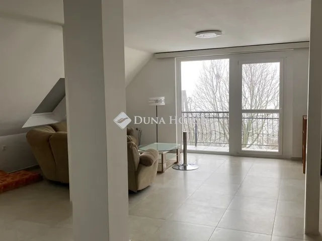 Kiadó ház Budapest III. kerület 360 nm