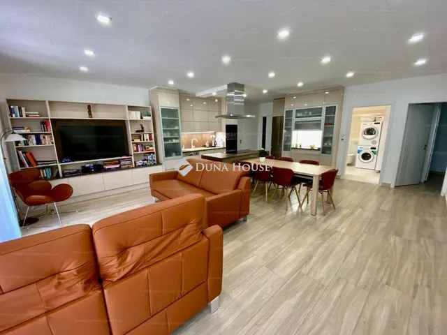 Eladó lakás Budapest III. kerület 98 nm