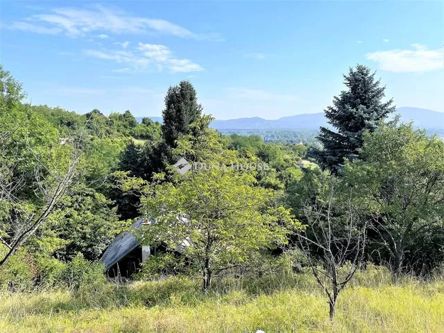 Eladó telek Dunabogdány 1766 nm