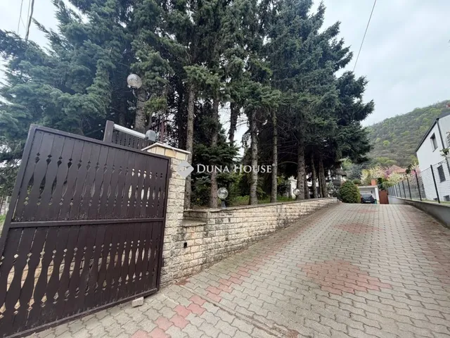 Eladó ház Budapest III. kerület 186 nm