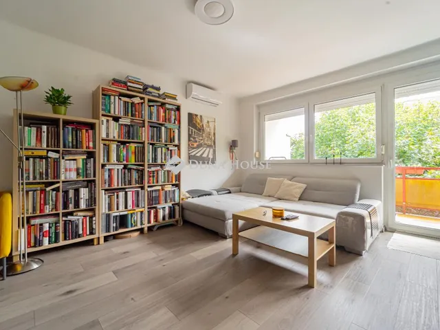 Eladó lakás Budapest II. kerület, Szeréna út 72 nm