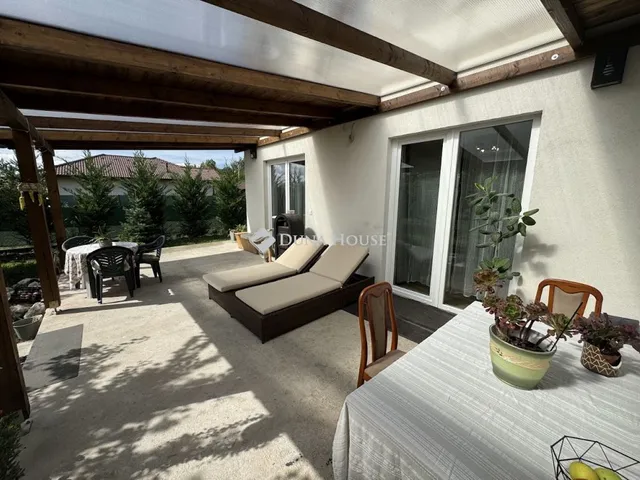 Eladó üdülő és hétvégi ház Szigetcsép 116 nm