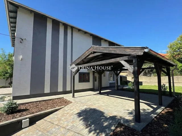 Eladó ház Budapest XXI. kerület 100 nm