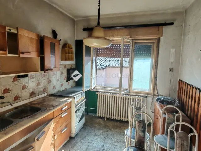 Eladó ház Szigetbecse, Makádi út 84 nm