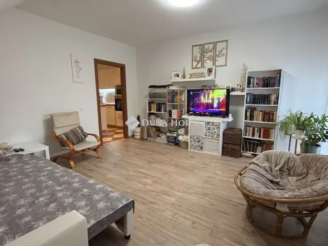 Eladó lakás Szigethalom 120 nm